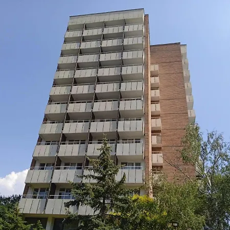 Хотел парк *