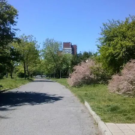 Хотел парк